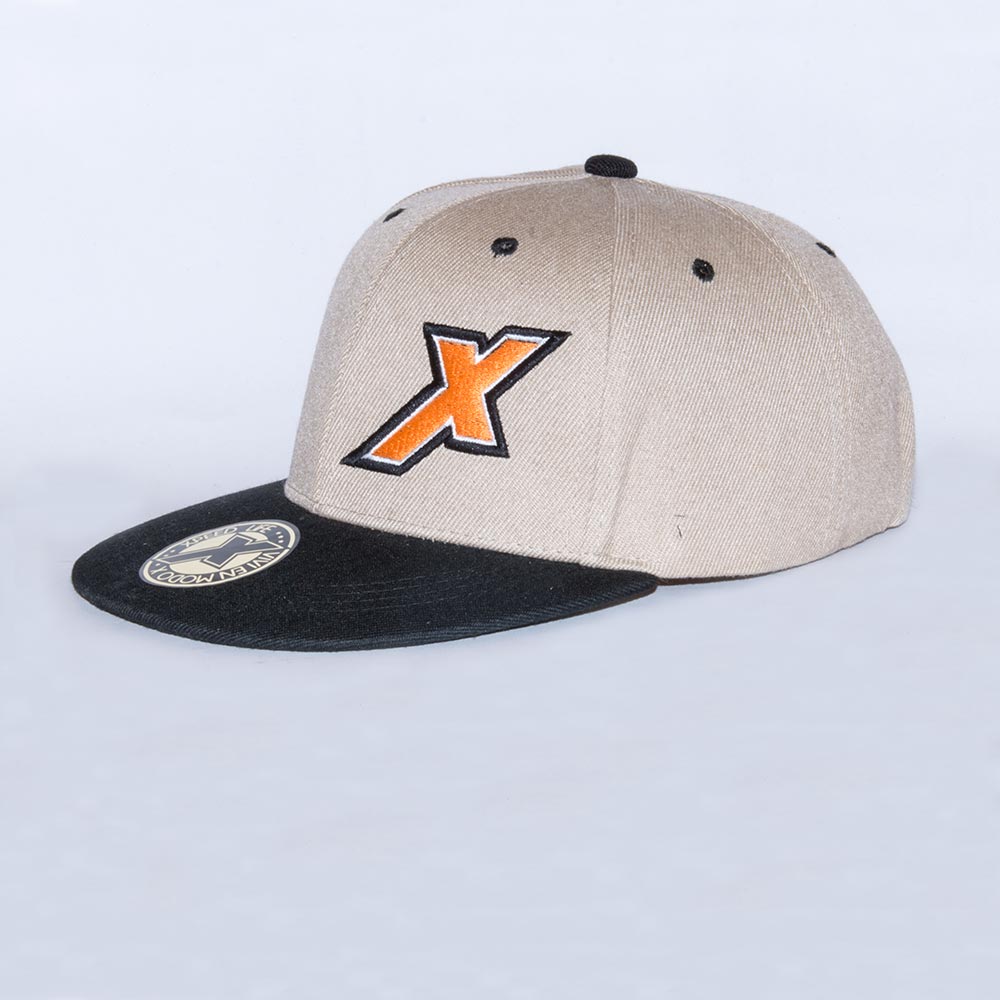 Xpeed gorra plana beige vicera negra snap cap